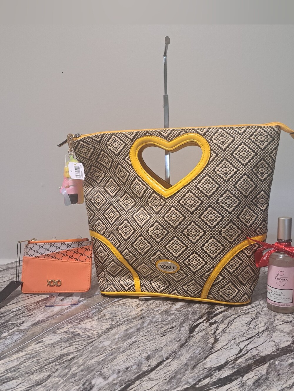 XOXO  Woven Handbag 6 Pc Bundle With Card Holder & Bath & Body Works Body Works